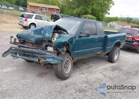 1996 Chevrolet S Truck S10 из США, поврежденный, VIN 1GCDT19W3T8136442